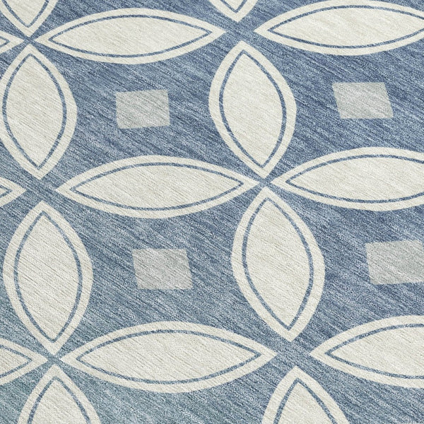 HomeRoots 5' X 8' Ivory and Blue Geometric Rug - Stylish, Washable, Durable Indoor/Outdoor Area Essential! 691459