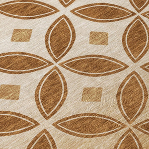 HomeRoots 5' Geometric Washable Area Rug in Rust and Beige - Durable Indoor/Outdoor Accent for Any Space 691465