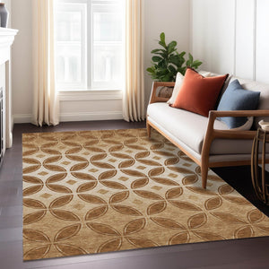 HomeRoots 5' Geometric Washable Area Rug in Rust and Beige - Durable Indoor/Outdoor Accent for Any Space 691465