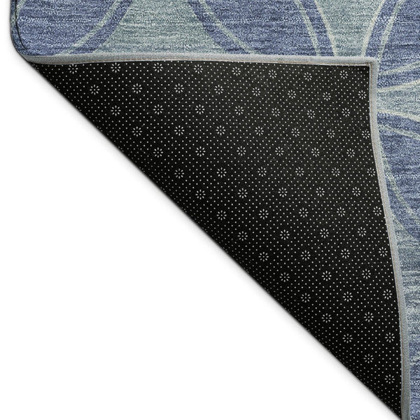 HomeRoots 8' Teal Blue and Ivory Round Geometric Rug - Stylish, Washable & Durable for Indoor/Outdoor Use 691478