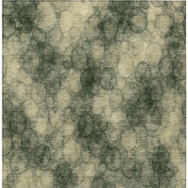 HomeRoots 5' Indoor Outdoor Area Rug in Artichoke Green & Wheat - Modern Abstract Design, Washable & Durable 691483