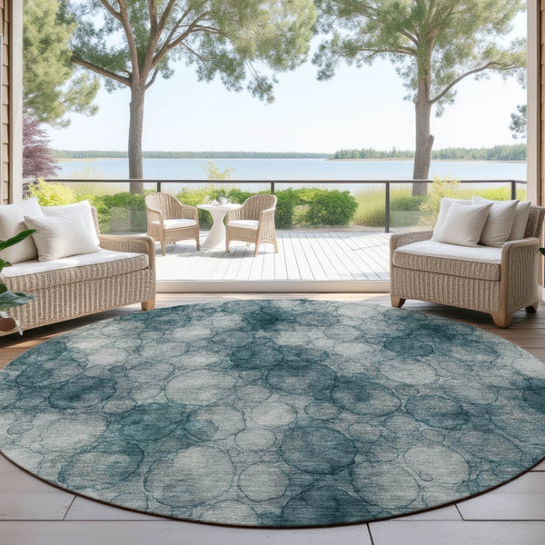 HomeRoots 8' Vibrant Turquoise and Ivory Round Abstract Area Rug - Washable, Durable for Indoor & Outdoor Use 691514