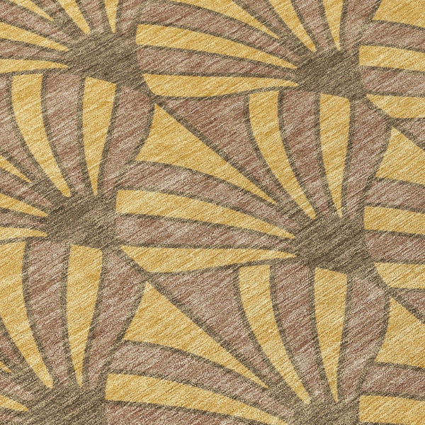 HomeRoots 8' Gold & Brown Seashell Area Rug - Washable, Durable, Indoor/Outdoor, Perfect for Coastal Decor! 691533
