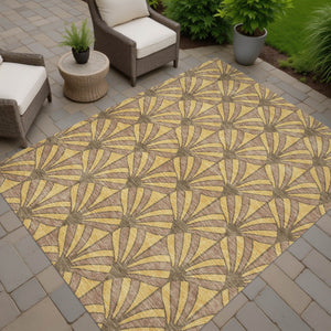 HomeRoots 8' Gold & Brown Seashell Area Rug - Washable, Durable, Indoor/Outdoor, Perfect for Coastal Decor! 691533
