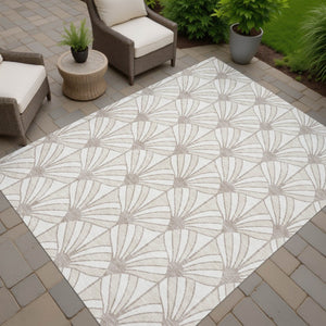 HomeRoots 5' X 8' Coastal Seashell Washable Area Rug – Durable, Stain-Resistant for Indoor/Outdoor Spaces 691543