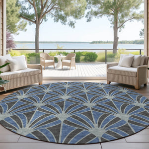 HomeRoots 8' Navy Blue & Charcoal Round Seashell Rug - Stylish, Washable Indoor/Outdoor Area Rug for Versatile Spaces 691550