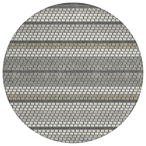 HomeRoots 8' Round Striped Area Rug in Gray, Silver & Ivory - Stylish, Washable, Indoor/Outdoor Durability! 691598