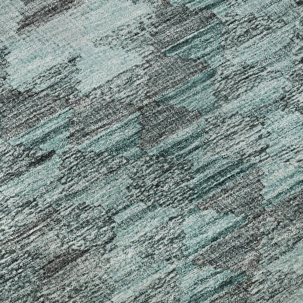 HomeRoots 8' X 8' Teal Gray Aqua Geometric Washable Round Rug - Stylish, Durable, UV Protected for High Traffic Areas 691845