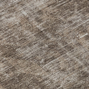 HomeRoots 8' Round Washable Oriental Rug in Brown, Beige & Taupe - UV Protection & Stain Resistant for Homes 691917