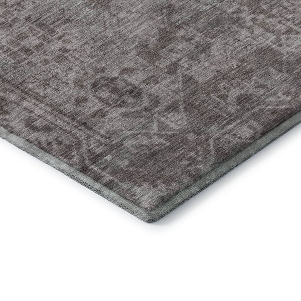 HomeRoots 8' X 8' Coffee and Silver Washable Oriental Round Rug with UV Protection for Timeless Elegance 691947