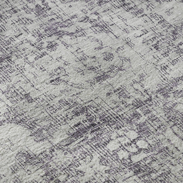 HomeRoots 8' X 8' Plum and Silver Oriental Round Rug - Washable, UV Protected, Stain Resistant for Easy Care 692007