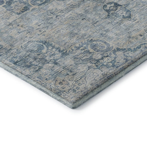 HomeRoots 8' X 8' Blue And Ivory Floral Round Rug – Machine Washable, UV Protected, Stain Resistant Comfort 692289
