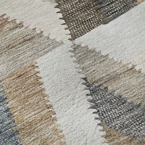HomeRoots 8' Round Washable Rug in Brown, Ivory & Gray - Geometric Design with UV Protection & Non-Slip Backing 692433