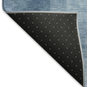 HomeRoots 5' Blue and Ivory Geometric Area Rug - Washable, UV Protected, Stain Resistant for Modern Spaces 692483