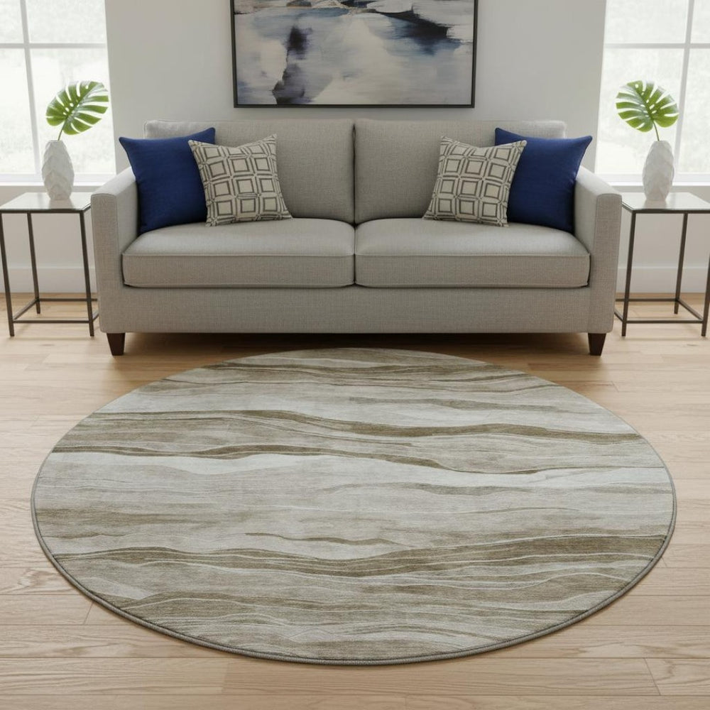 HomeRoots 8' X 8' Striped Washable Round Rug with UV Protection – Durable, Stylish, and Stain-Resistant Design 692502