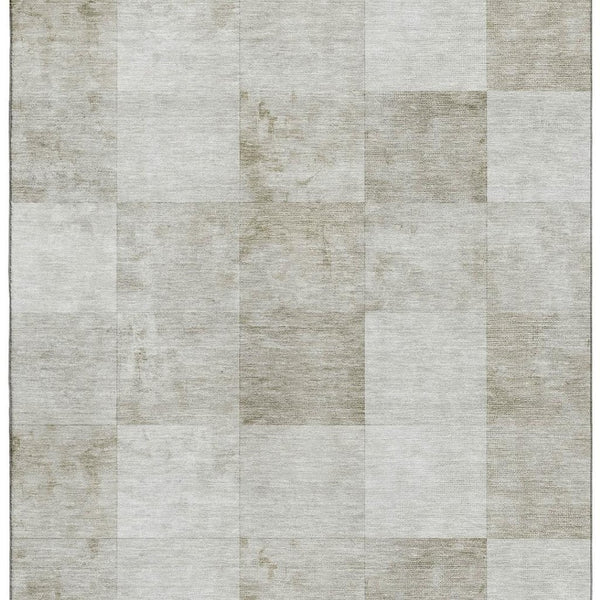HomeRoots 5' Modern Beige Ivory Taupe Geometric Washable Area Rug with UV Protection for Durable Style 692549