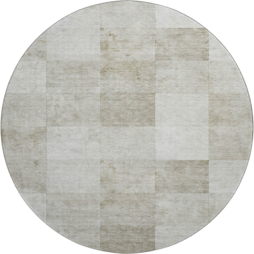 HomeRoots 8' Round Beige, Ivory & Taupe Geometric Washable Rug with UV Protection for Modern Spaces & Families 692550