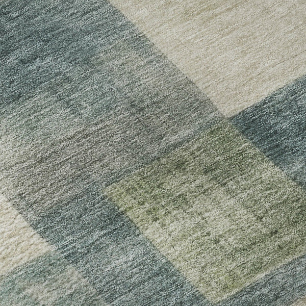 HomeRoots 8' X 8' Pale Aqua Blue Geometric Round Rug - Stylish, Washable, UV-Protected, Perfect for Homes! 692592