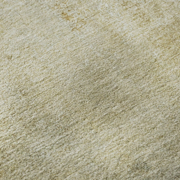 HomeRoots 8' X 8' Wheat Ivory & Beige Striped Washable Round Rug - Durable, UV-Protected for Style & Comfort 692676