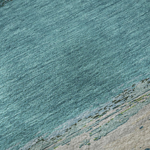 HomeRoots 8' X 8' Washable Teal Green and Ivory Abstract Round Rug with UV Protection for High-Traffic Areas 692730