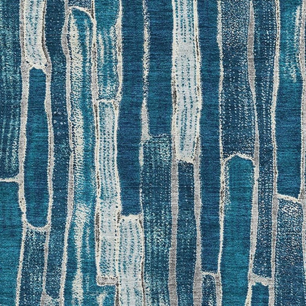 HomeRoots 5' Blue and Ivory Striped Washable Area Rug with UV Protection - Stylish, Durable, and Easy Care! 692846