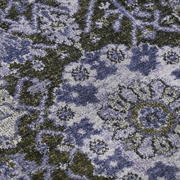 HomeRoots 8' X 8' Stylish Purple Gray Silver Damask Washable Round Rug - UV Protected & Stain Resistant Comfort 692979