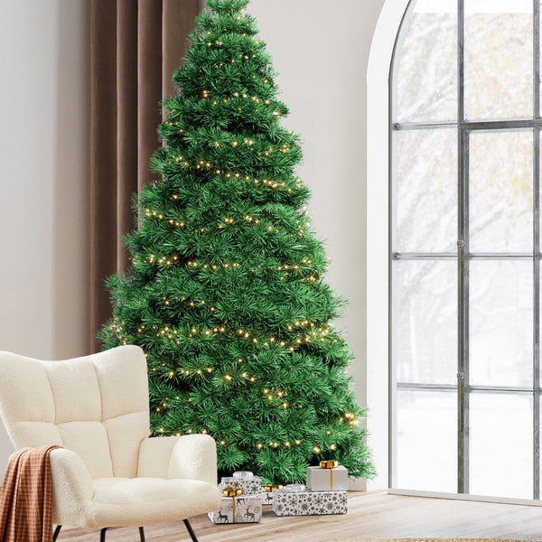 HomeRoots 7.5' Pre-Lit Full Spruce Christmas Tree - Lifelike Design with 120 Warm LEDs for Effortless Holiday Charm 90 693409