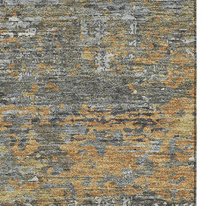 HomeRoots 5' X 8' Gold Gray Silver Abstract Area Rug - Washable, UV Protected, Stain Resistant for Modern Homes 693428