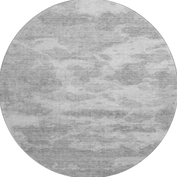 HomeRoots 8' X 8' Stylish Silver & Gray Abstract Washable Round Rug - Durable, Stain Resistant & UV Protected 693441