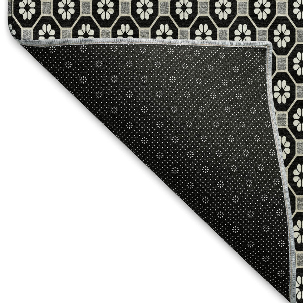 HomeRoots 8' Modern Geometric Area Rug in Black, Gray & Silver - Washable, UV-Protected & Stain-Resistant Design 693634