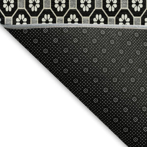 HomeRoots 8' Modern Geometric Area Rug in Black, Gray & Silver - Washable, UV-Protected & Stain-Resistant Design 693634