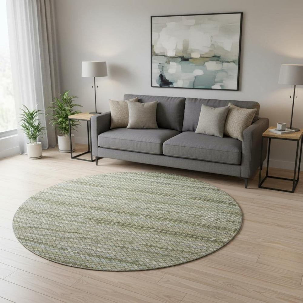 HomeRoots 8' Artichoke Green & Ivory Geometric Washable Round Rug - Durable, UV Protected, Stylish & Easy-Care 693675