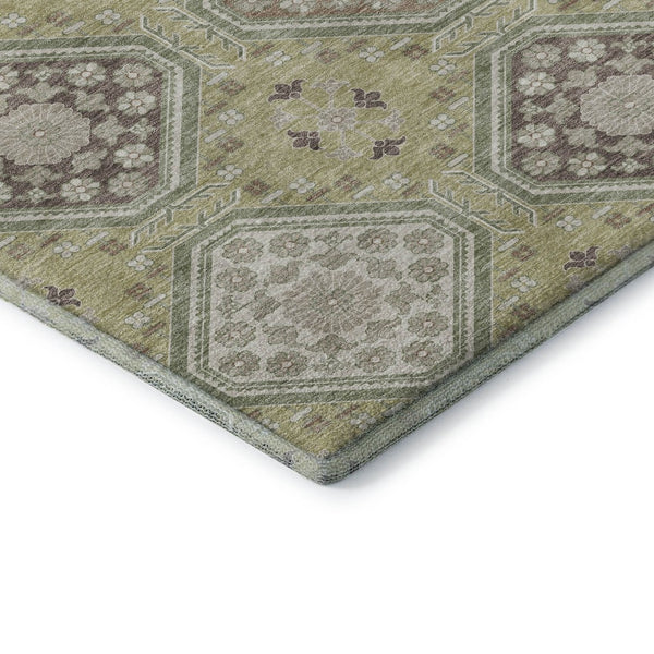 HomeRoots 8' X 8' Floral Artichoke Green and Ivory Washable Round Rug with UV Protection for Busy Homes 693711