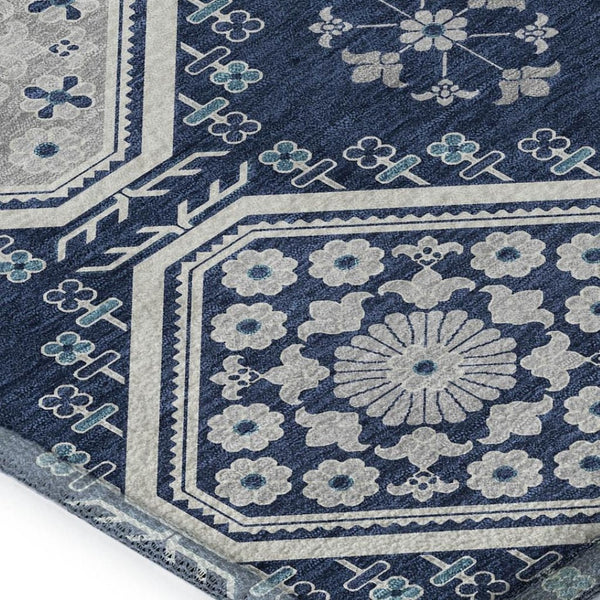 HomeRoots 5' X 8' Navy Blue & Ivory Floral Area Rug - Washable, UV-Protected, Durable & Stain-Resistant Design 693740