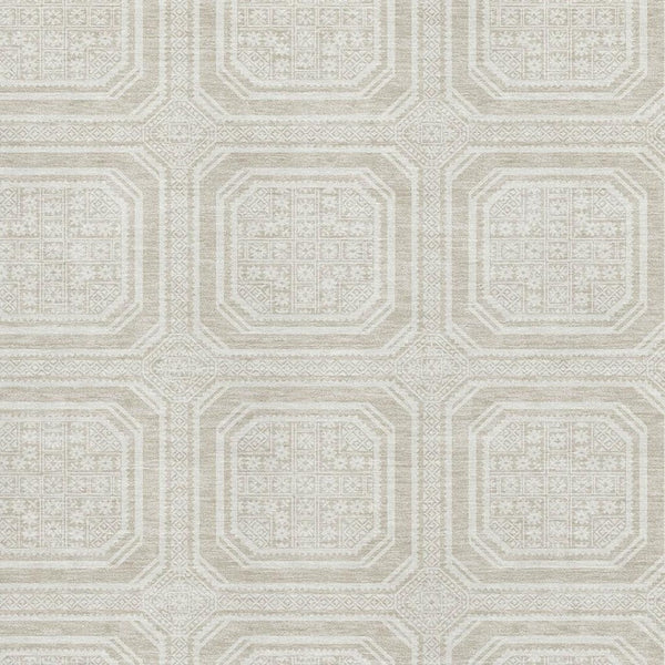 HomeRoots 5' Washable Geometric Area Rug in Beige, Ivory & Taupe - Soft, Durable, UV-Protected for All Spaces 693764