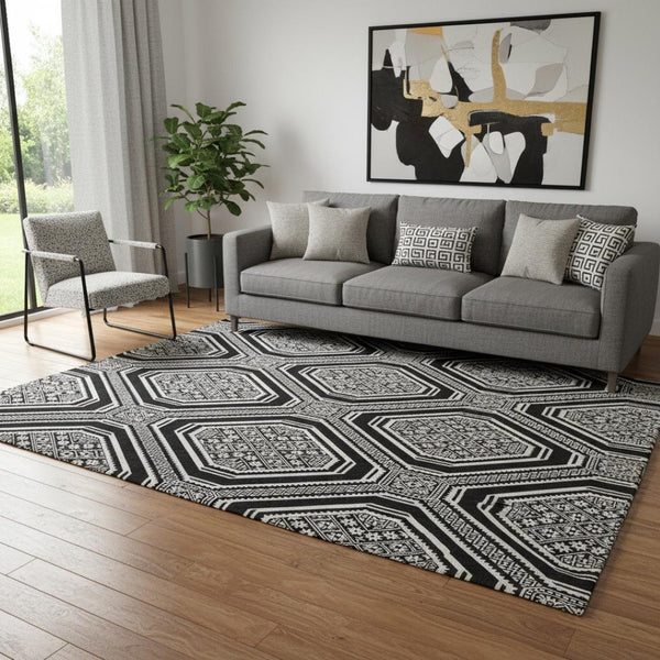 HomeRoots 5' X 8' Modern Geometric Washable Area Rug with UV Protection, Stain Resistance & Non-Slip Backing 693770