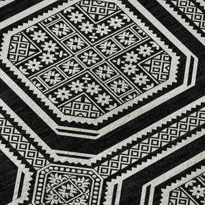 HomeRoots 8' X 8' Stylish Black, Ivory & Gray Geometric Washable Round Rug with UV Protection for Homes 693771