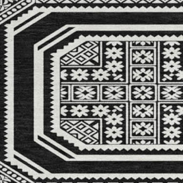 HomeRoots 8' X 8' Stylish Black, Ivory & Gray Geometric Washable Round Rug with UV Protection for Homes 693771