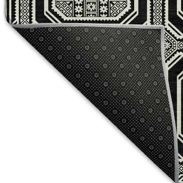 HomeRoots 8' Modern Black Ivory Gray Geometric Area Rug – Washable, UV-Protected, Stain-Resistant Design! 693772
