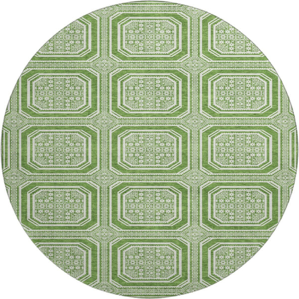 HomeRoots 8' x 8' Modern Green and Ivory Geometric Round Rug - Washable, UV Protected, and Stylishly Durable 693783