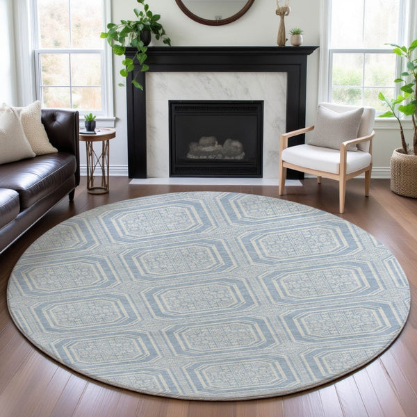 HomeRoots 8' Round Sky Blue & Ivory Geometric Washable Rug - Durable, Stain Resistant & UV Protected Decor Piece 693831