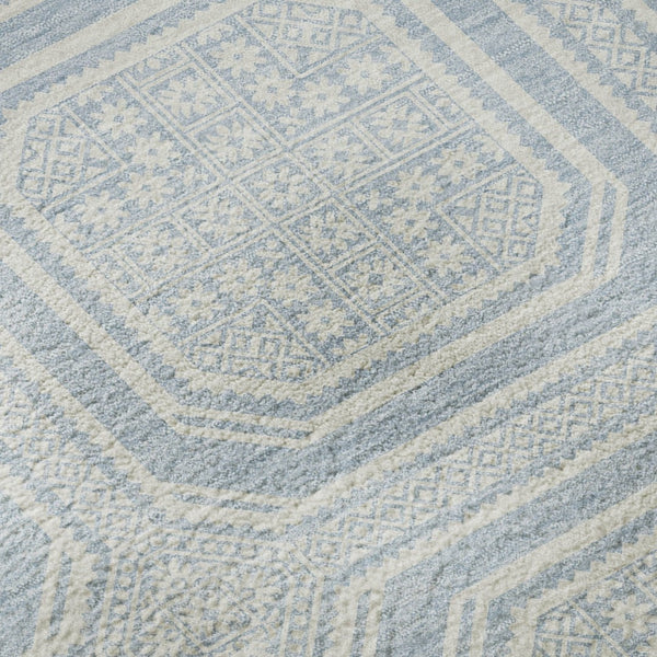 HomeRoots 8' Sky Blue & Ivory Geometric Area Rug - Durable, Stain-Resistant, UV-Protected, Non-Slip Design 693832