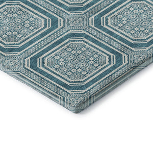 HomeRoots 5' X 8' Teal And Ivory Geometric Area Rug – Washable, Stain-Resistant, UV Protected for Homes 693836