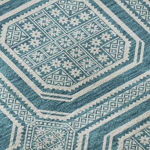 HomeRoots 5' X 8' Teal And Ivory Geometric Area Rug – Washable, Stain-Resistant, UV Protected for Homes 693836