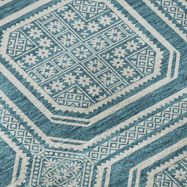 HomeRoots 5' X 8' Teal And Ivory Geometric Area Rug – Washable, Stain-Resistant, UV Protected for Homes 693836