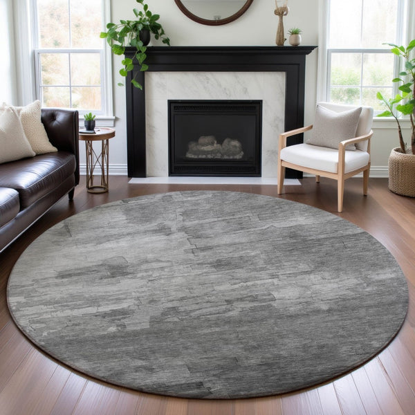 HomeRoots 8' Round Gray Silver and Charcoal Striped Washable Rug - Durable, UV Protected, Easy-Clean Design 693867