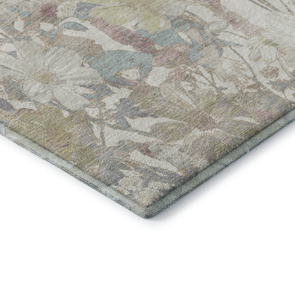 HomeRoots 8' Elegant Ivory Beige Floral Washable Round Rug with UV Protection - Stylish, Durable & Family-Friendly! 694107