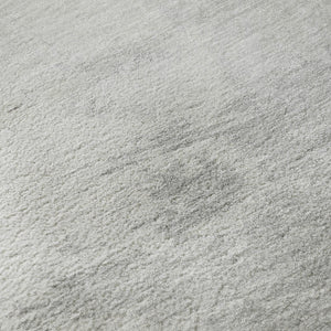 HomeRoots 8' Round Abstract Washable Rug in Beige, Gray & Silver with UV Protection - Perfect for Modern Homes 694167