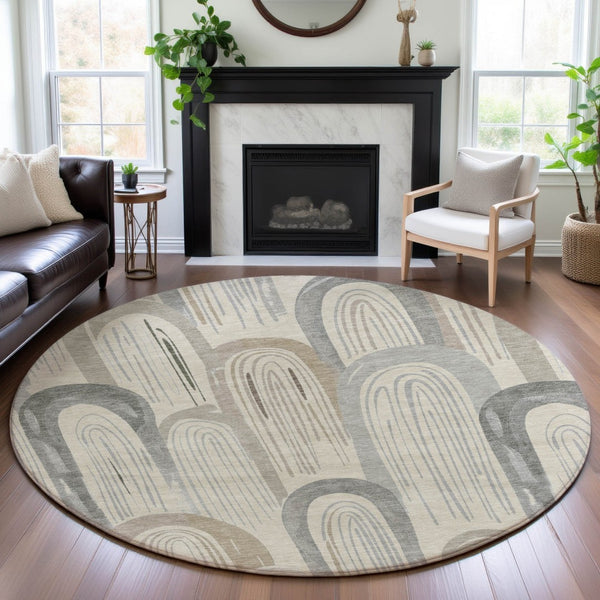 HomeRoots 8' X 8' Washable Round Rug in Beige, Gray & Silver - UV Resistant, Non-Slip, Stylish & Durable Design 694595