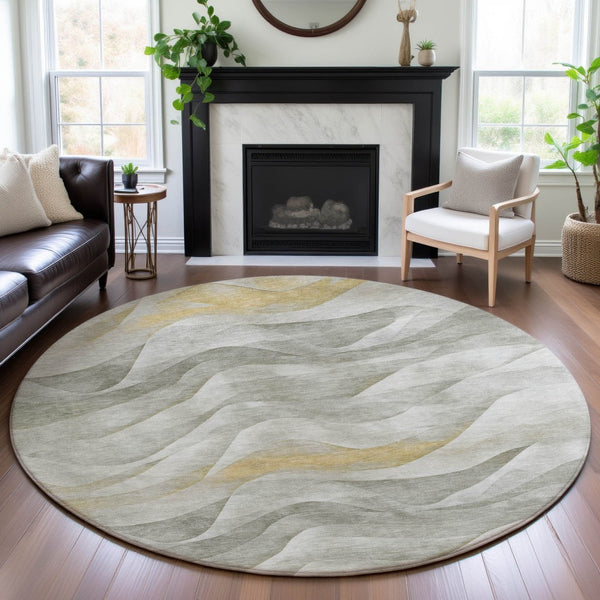 HomeRoots 8' X 8' Elegant Abstract Round Rug in Silver, Gold & Ivory - Washable, UV Protected & Non-Slip 694818